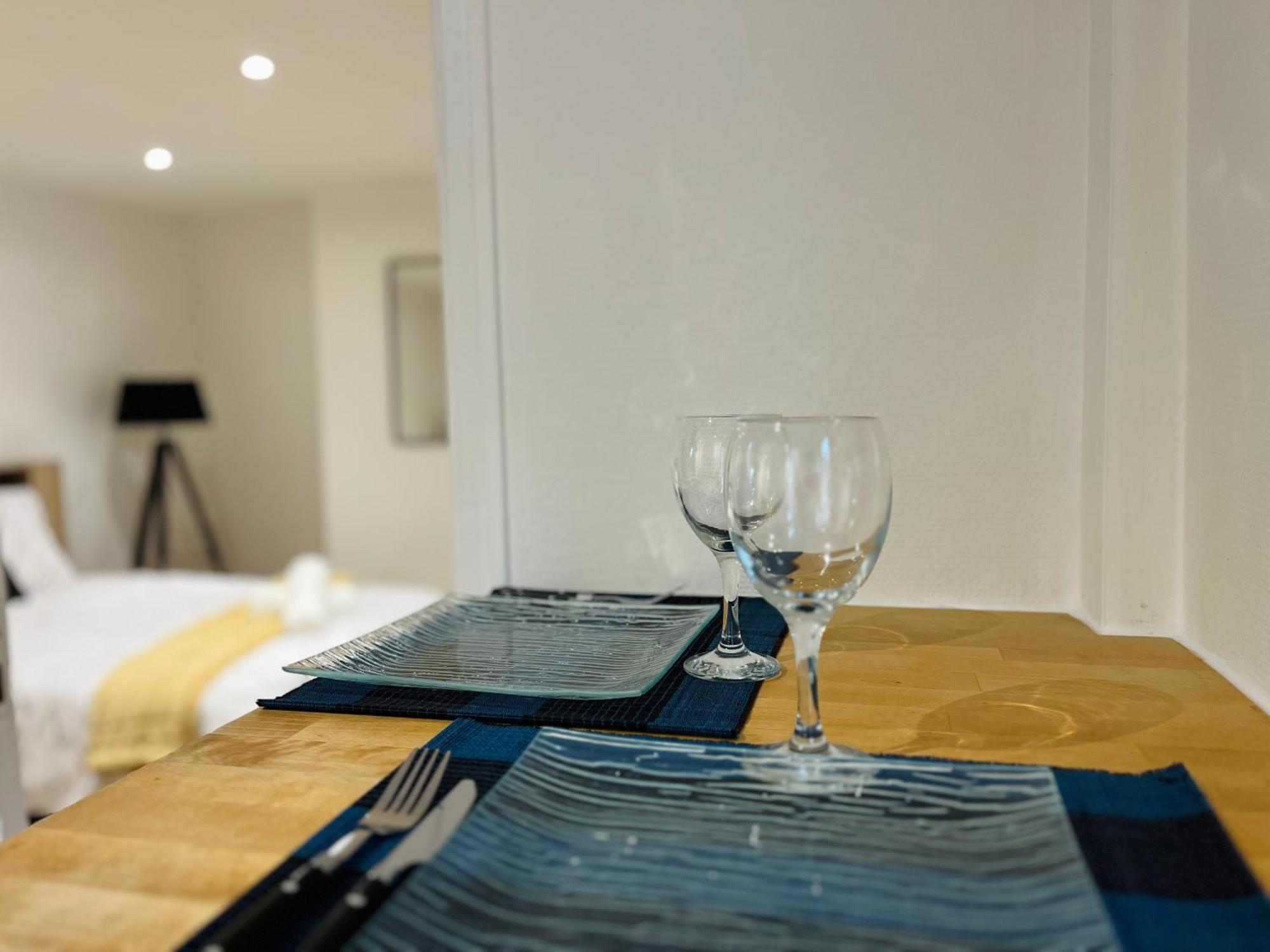Ferienwohnung La Ruche Arrageoise - Parking Gratuit - Cozy - Grand Lit - Long Sejour Arras Exterior foto