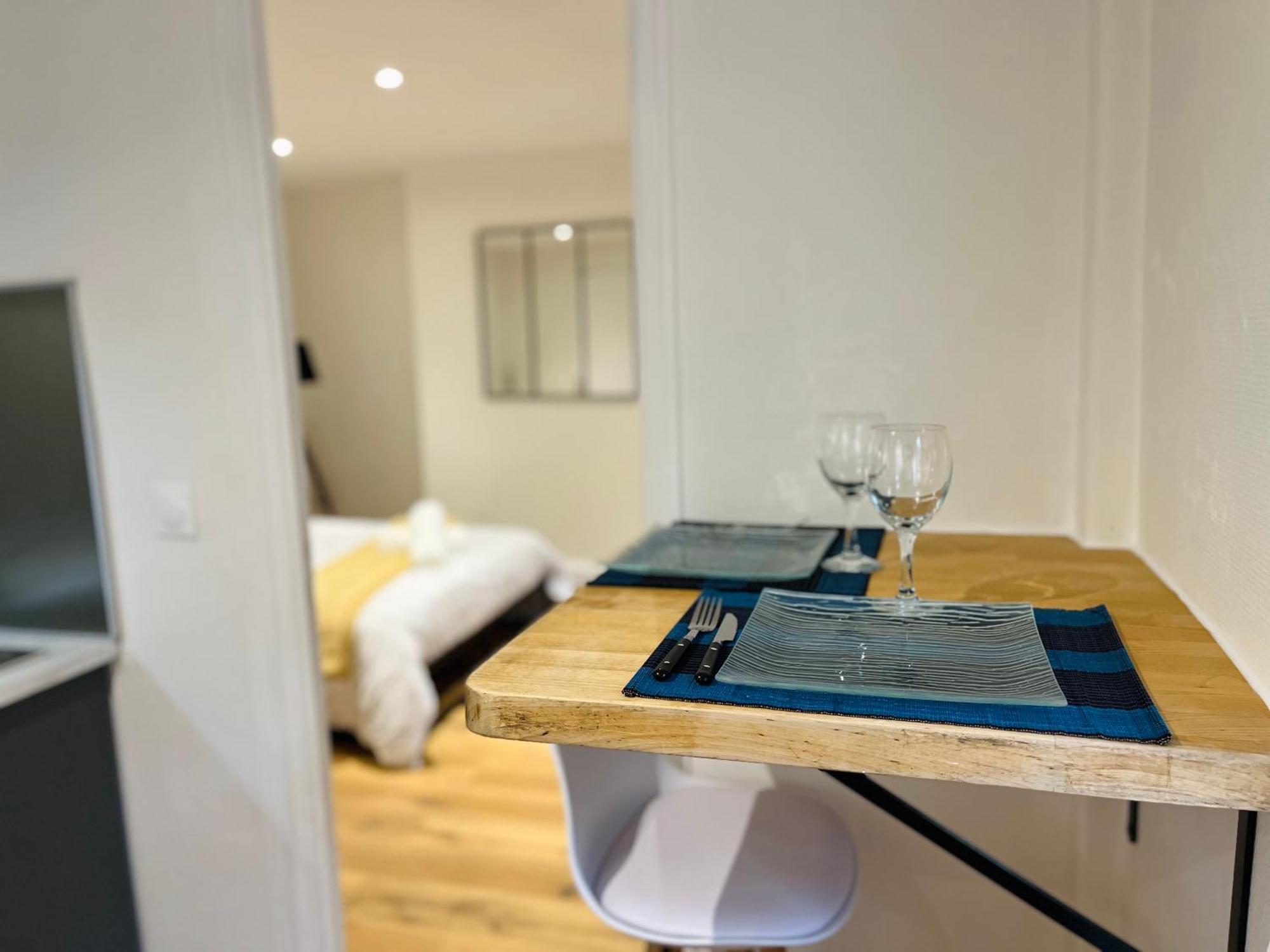 Ferienwohnung La Ruche Arrageoise - Parking Gratuit - Cozy - Grand Lit - Long Sejour Arras Exterior foto